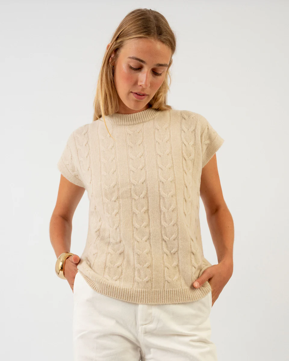 Anna v Berg - Pullover Zopfmuster