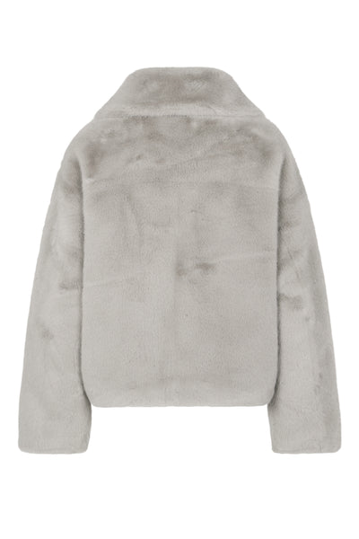 Studio AR - Shara Felljacke