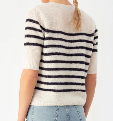 ANNA V BERG-LOUISE CARDIGAN IN CREAMCHEESE / DARK BLUE
