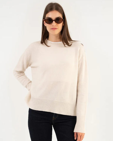 Anna v Berg - CLEO SWEATER IN VANILLA