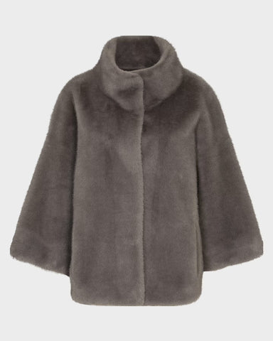 Juvia - Faux Fur - Wendejacke